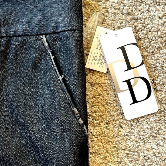 Dalia Collection Size 14 Straight Leg "Dress" Denim Pants - Picture 2 of 5